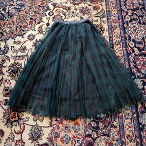 Cellabie Dark Green Plaid Pleated Tulle Midi Skirt
